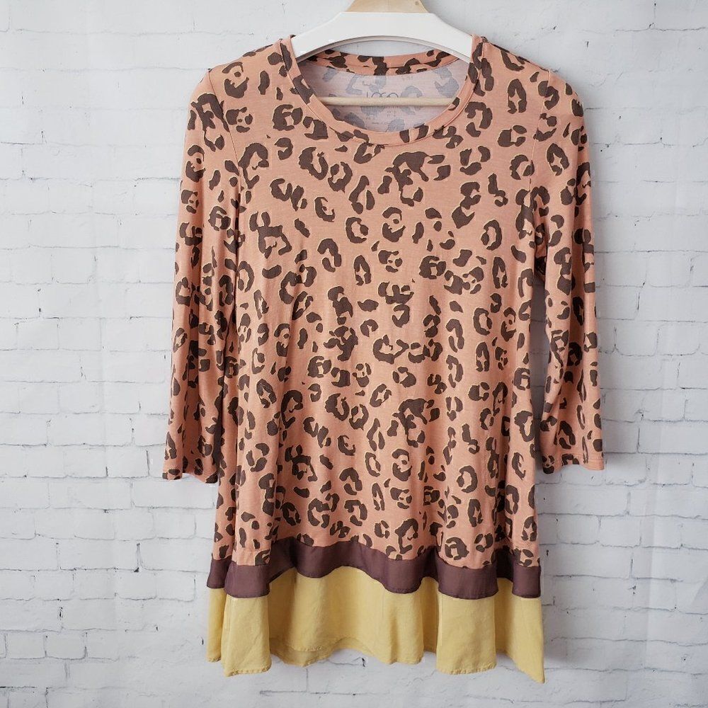 Logo Lori Goldstein Animal Cheetah Print Tunic Top Stretch Size XS 3/4 Sleeves